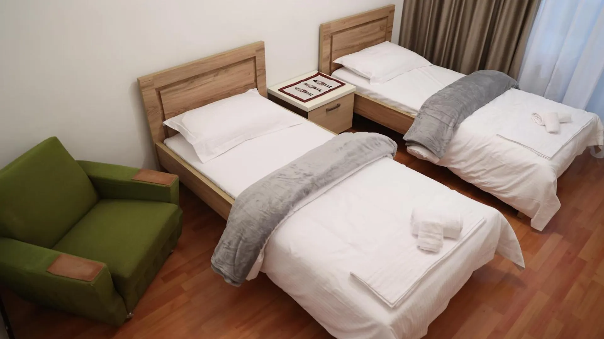 Mirage Appartment Tirana 0*,  Albania